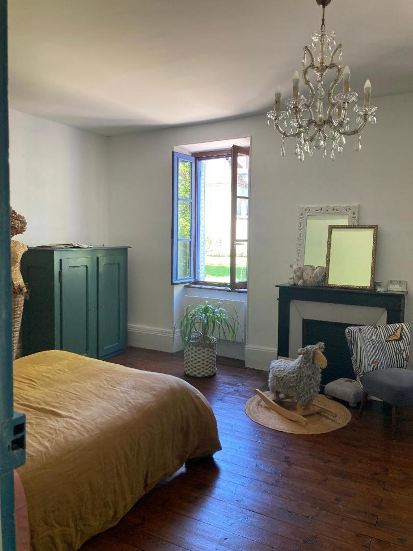 Casa Bella Bed and Breakfast Charroux-dʼAllier Buitenkant foto